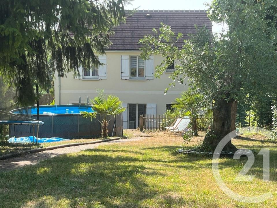 Chambly, Picardie 60230, アキタン