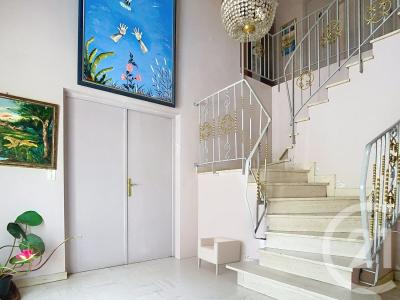 Thiais, Île-de-France 94320, アキタン