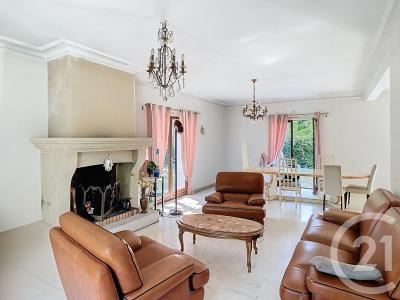 Thiais, Île-de-France 94320, アキタン