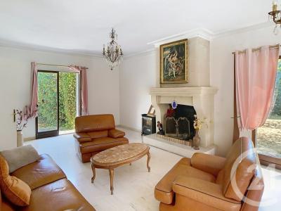 Thiais, Île-de-France 94320, アキタン