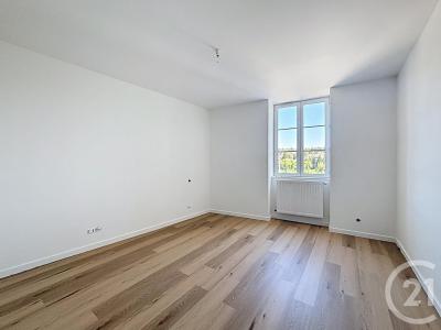 Espaly St Marcel, Auvergne 43000, Pháp