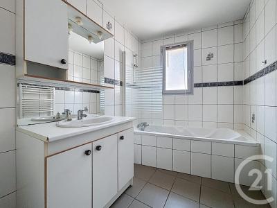 Espaly St Marcel, Auvergne 43000, Pháp