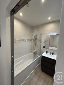 Orthez, Aquitaine 64300, France