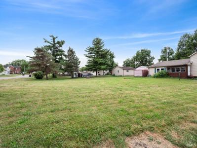 235 W Railroad Street, Waterloo, Indiana 46793, HOA KỲ