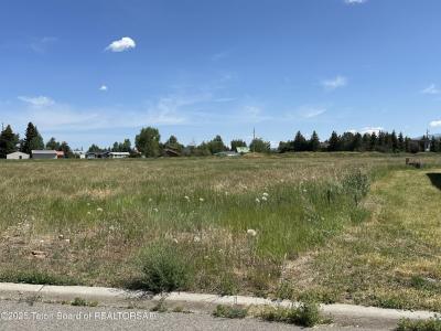 135 SAGEWOOD Drive, Driggs, Idaho 83422, USA