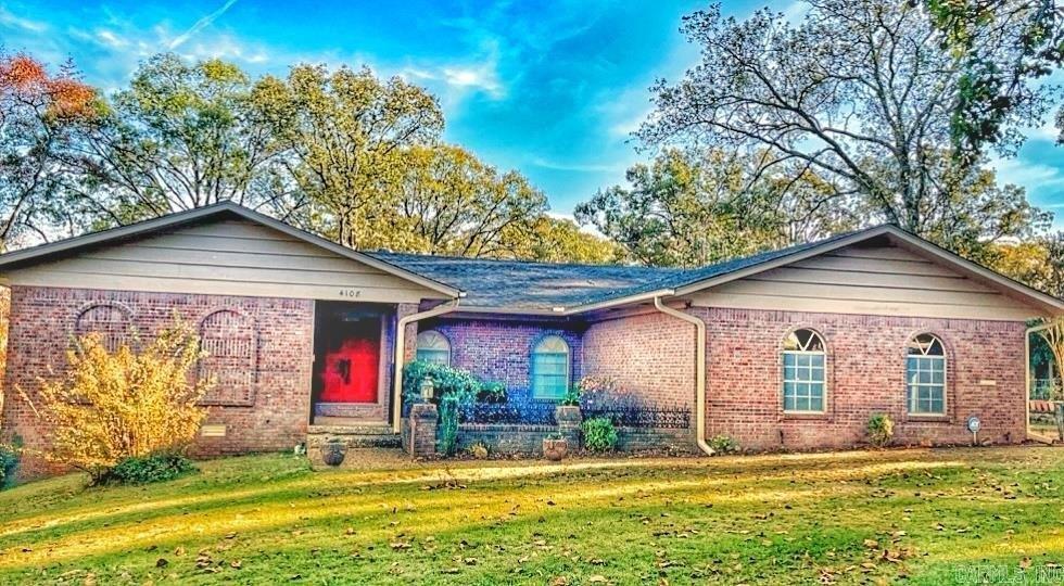 4108 Royal Oak Drive, North Little Rock, Arkansas 72116, USA