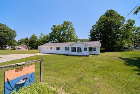 8367 Lake Street, Bear Lake, 미시건 49614, 미국