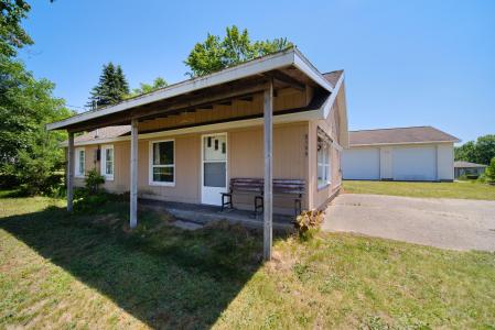 8399 Lake Street, Bear Lake, Michigan 49614, USA