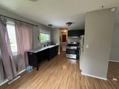 36526 N Edgewood Drive, Gurnee, Illinois 60031, USA