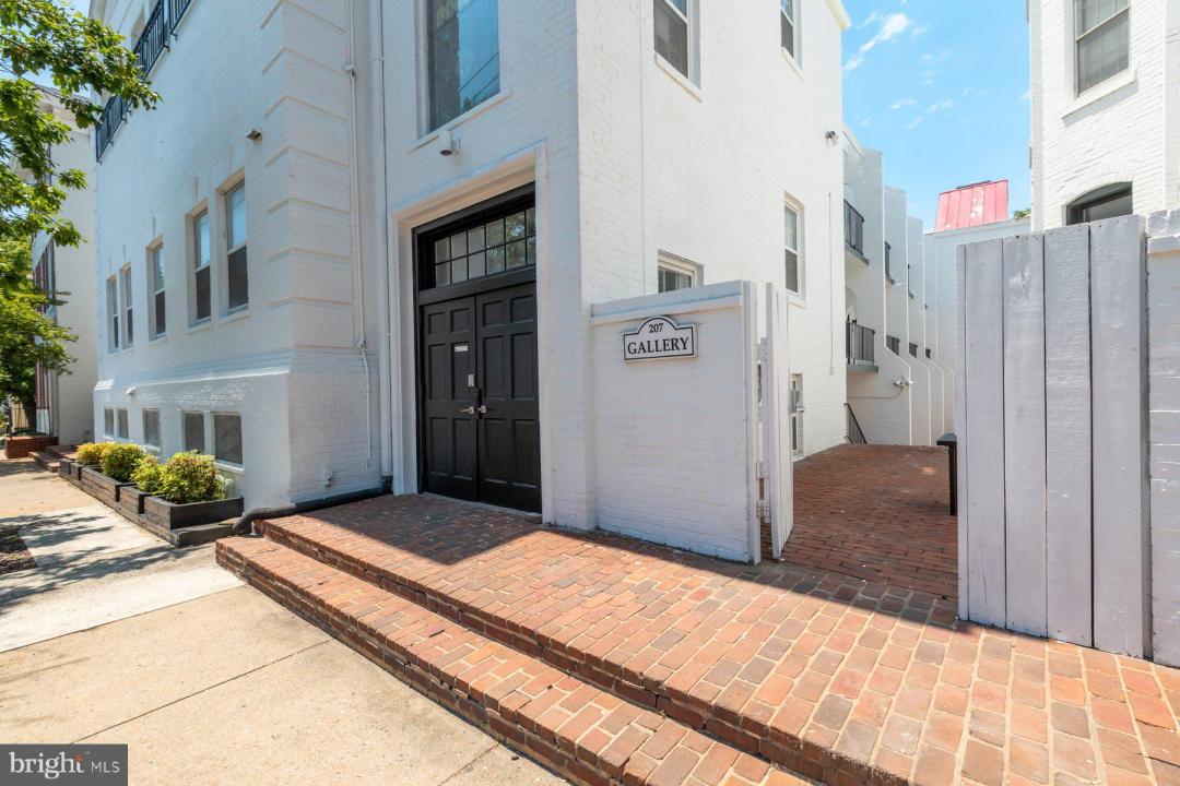 207 S Patrick Street Unit# 305, Alexandria, Вирджиния 22314, Соединенные Штаты