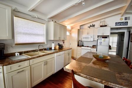 2420 Lakeside Drive, Ashville, Нью-Йорк 14710, Соединенные Штаты