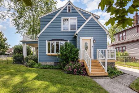 502 S Barclay, Bay City, Michigan 48706, USA