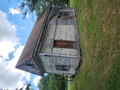 906 Second Street, Mena, Arkansas 71953, USA