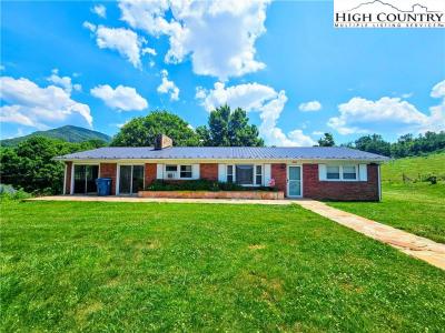 309 Gentry Street, Jefferson, North Carolina 28640, Stati Uniti