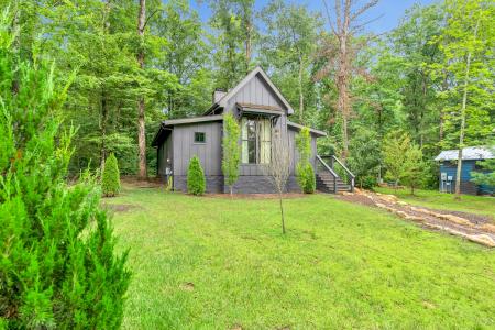 311 Waters Edge Way, Tracy City, Tennessee 37387