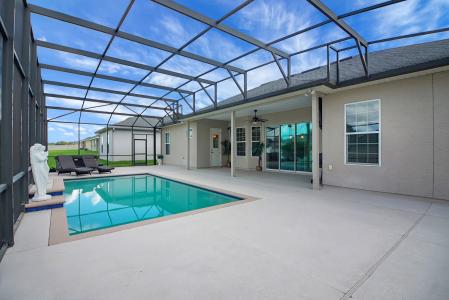 9702 Pepper Tree Place, Wildwood, Florida 34785
