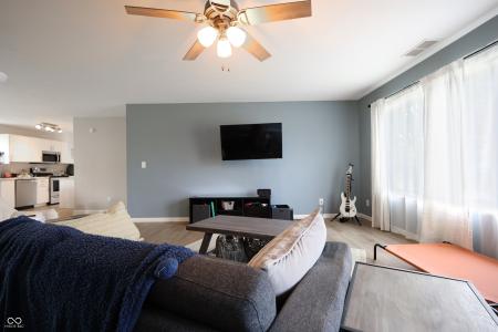 3350 Cessna Drive, Columbus, Индиана 47203, Соединенные Штаты