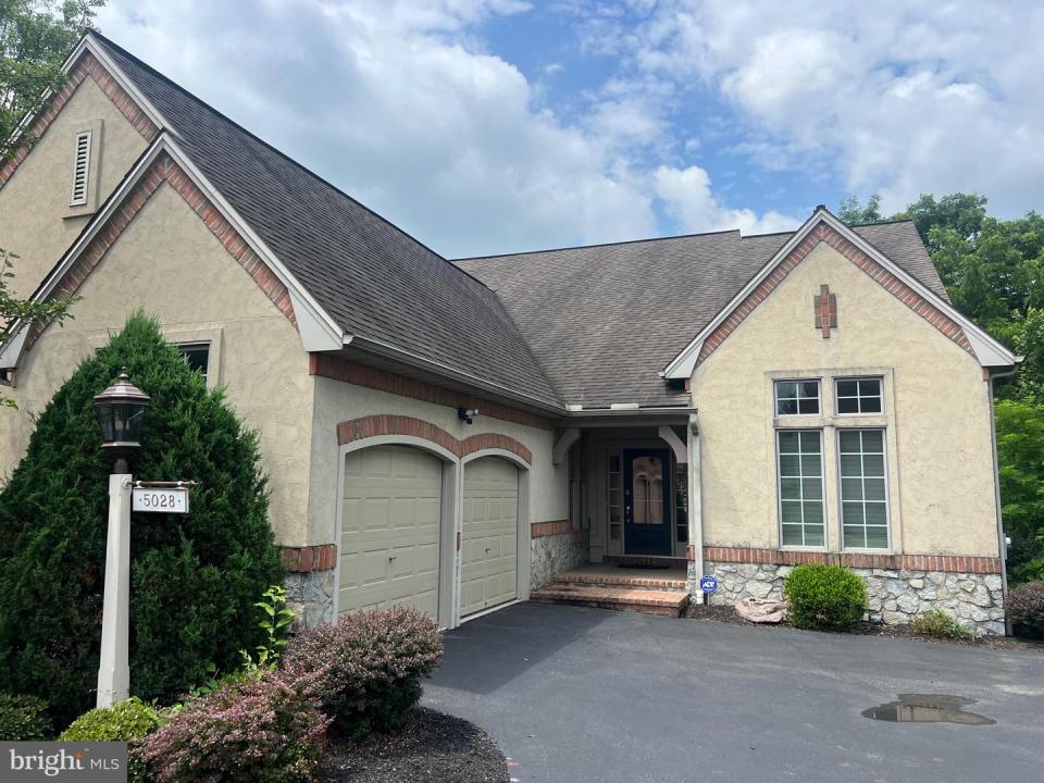 5028 Amelias Path W, MECHANICSBURG, Pennsylvania 17050