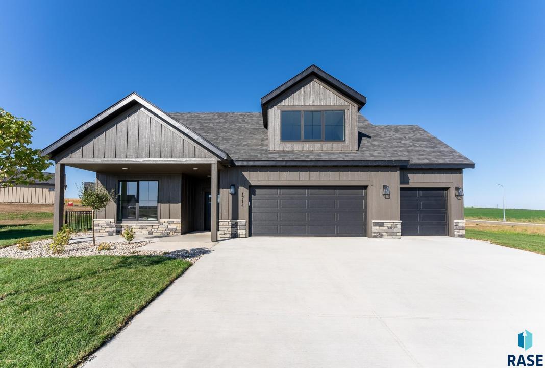 1714 N Medallion Cir, Sioux Falls, Южная Дакота 57110, Соединенные Штаты