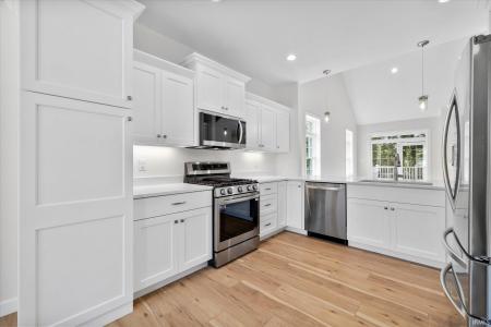 925 W Baywood Drive, Bloomington, אינדיאנה 47401, ארצות הברית של אמריקה