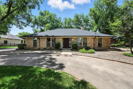 7205 Westover Drive, Granbury, Texas 76049, USA