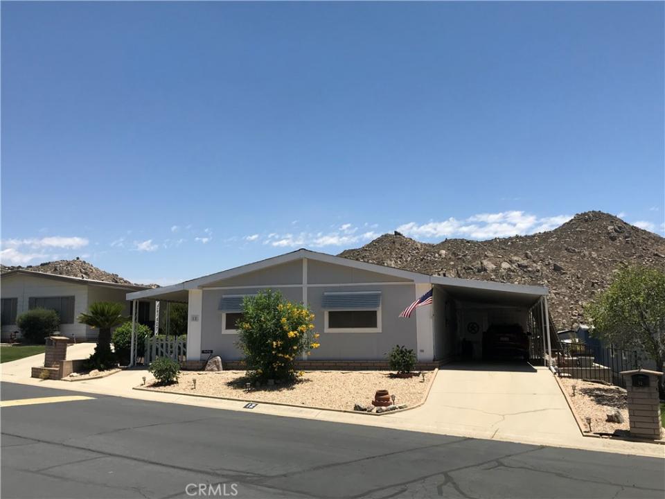 24515 California Avenue , 12, Hemet, Califórnia 92545, Estados Unidos