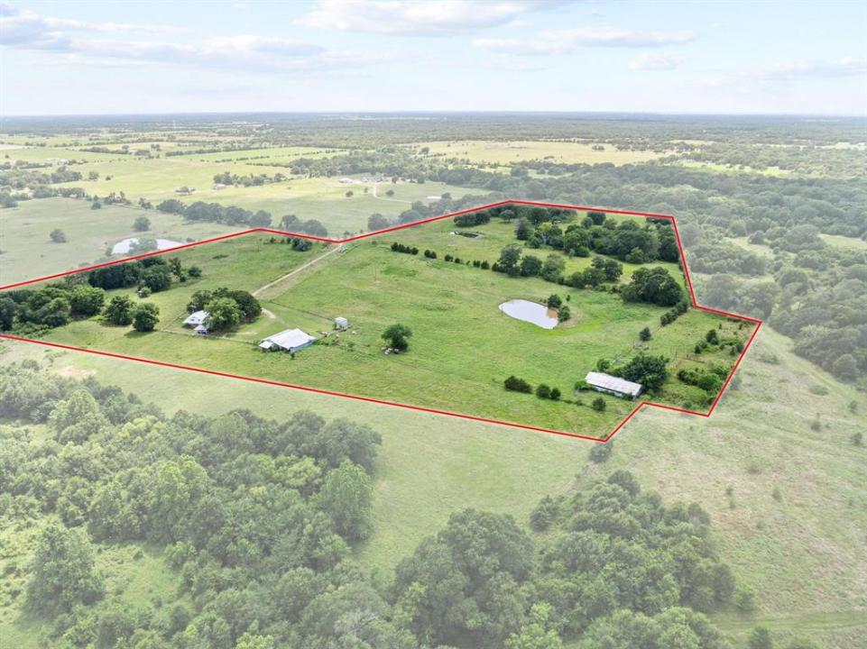 1186 County Road 2210, Ivanhoe, Texas 75447