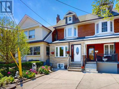 286 GLENHOLME AVENUE, Toronto (oakwood Village), Ontario M6E 3C8, Canadá