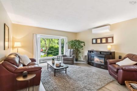 10 CRYSTAL DRIVE, Bedford, Nowa Szkocja B4A 3R4, Kanada
