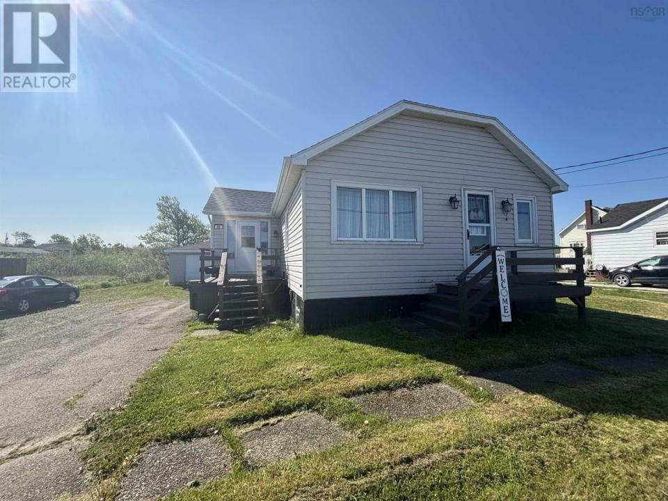 80 QUARRY ROAD, Glace Bay, مقاطعة نفوفا سكوشيا B1A 1G1, كندا