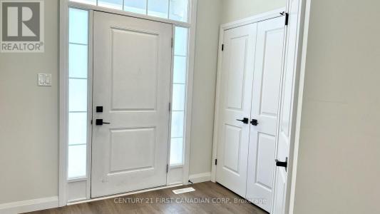 1818 FINLEY CRESCENT, London North (north I), Ontario N6G 0W4, Canada