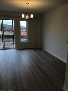 27 SHADED CREEK DRIVE, Kitchener, 安大略省 N2P 2P4, 加拿大