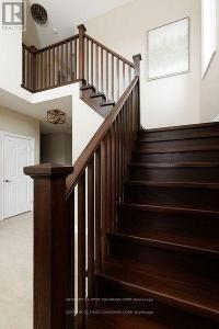 2556 HOLBROOK DRIVE, London South (south U), Ontario N0M 0E8, Canadá