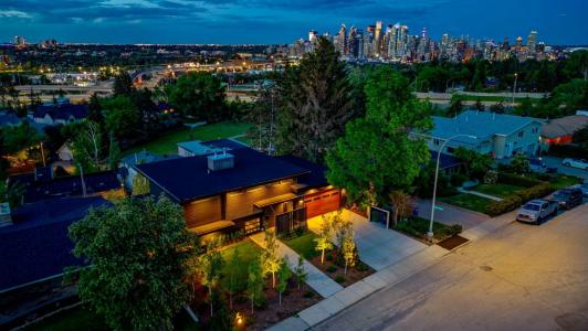 2316 SUNSET AVENUE SW, Calgary, Alberta T3C 2M8, Canada