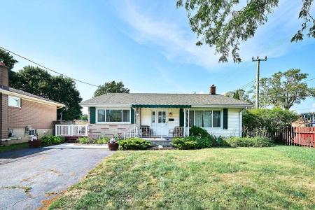 472 VICTORIA AVENUE, Belleville, Ontario K8N 2G3, Canadá