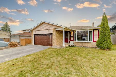 6 JUBILEE COURT, Brampton, Ontario L6S 2H2, Canada