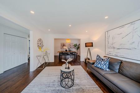 6 JUBILEE COURT, Brampton, オンタリオ L6S 2H2, カナダ