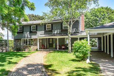 330 BAY STREET, Orillia, Ontario L3V 3X4, Canada