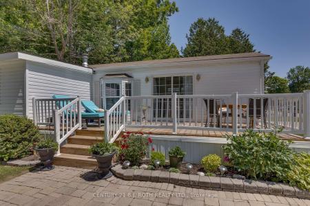 1 MALTA AVENUE, Wasaga Beach, オンタリオ L9Z 3A8, カナダ