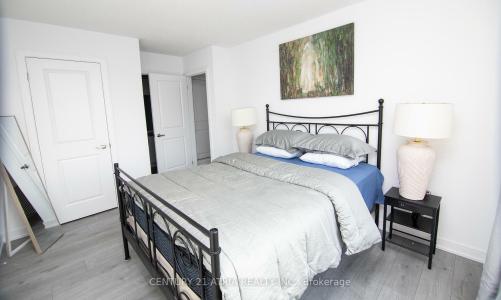 26 MAGNOLIA LANE, Barrie, Ontario L9J 0N9, Kanada