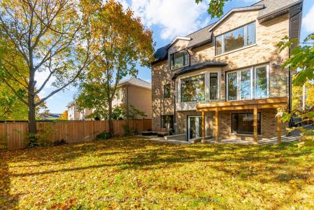 179 BURNDALE AVENUE, Toronto, 安大略省 M2N 1T1, 加拿大