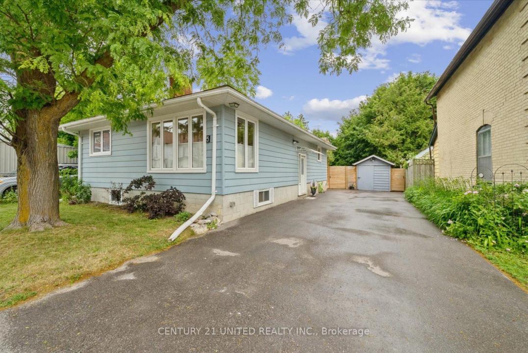 5 CHURCH STREET S, Brock, Ontario L0C 1H0, Canada