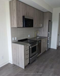 8010 DERRY ROAD, Milton, Ontario L9T 9N3, Kanada