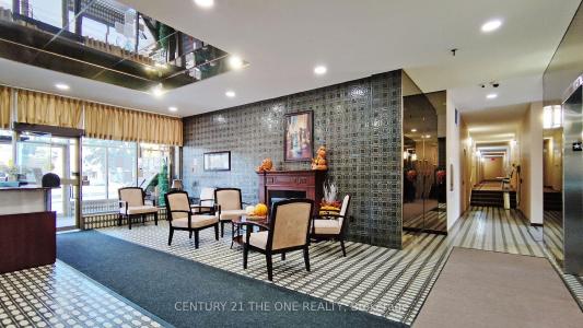 121 LING ROAD, Toronto, Ontario M1E 4Y2, Canada