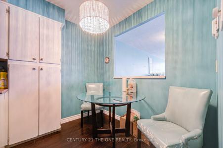 121 LING ROAD, Toronto, Ontario M1E 4Y2, Canada