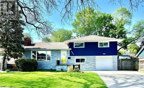 983 DEVINE STREET, Sarnia, Ontario N7S 1A9, Canada