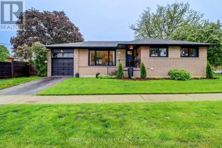 51 SABRINA DRIVE, Toronto (willowridge-martingrove-richview), Ontario M9R 2J7, Canada