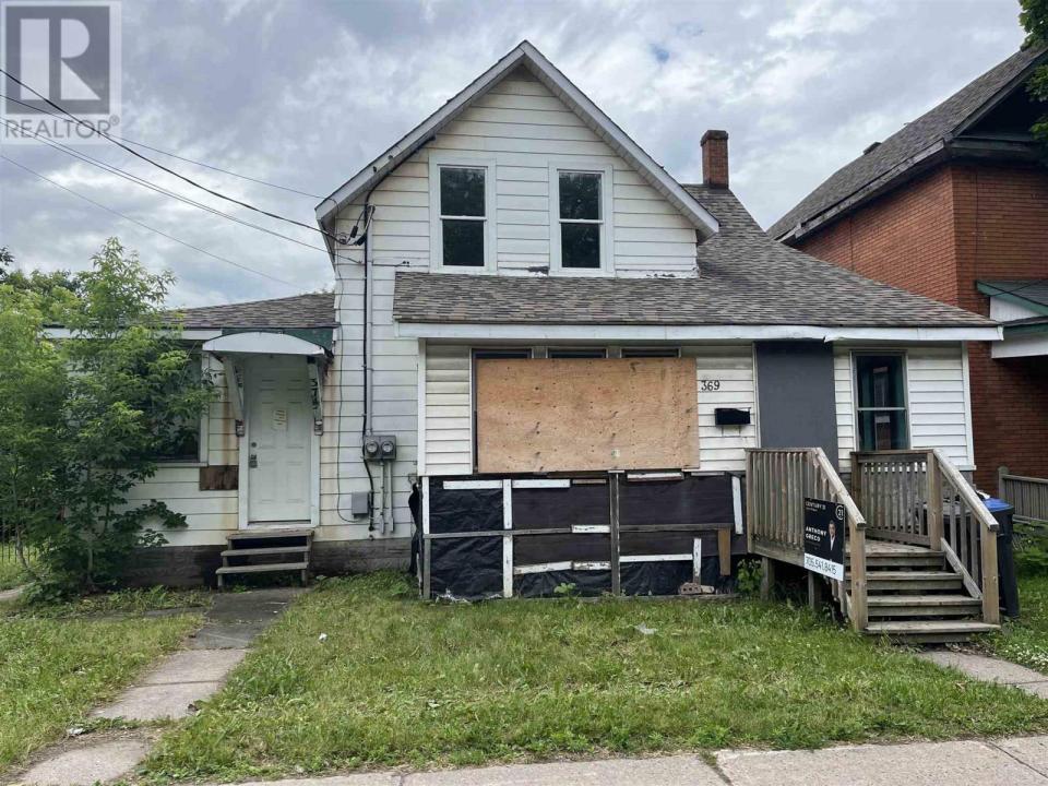 369 WELLINGTON ST E, Sault Ste. Marie, Ontario P6A 2L8, Canadá