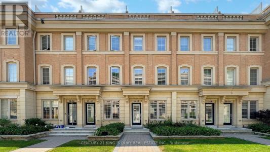10 HARGRAVE LANE, Toronto (bridle Path-sunnybrook-york Mills), Ontario M4N 0A4, Canada