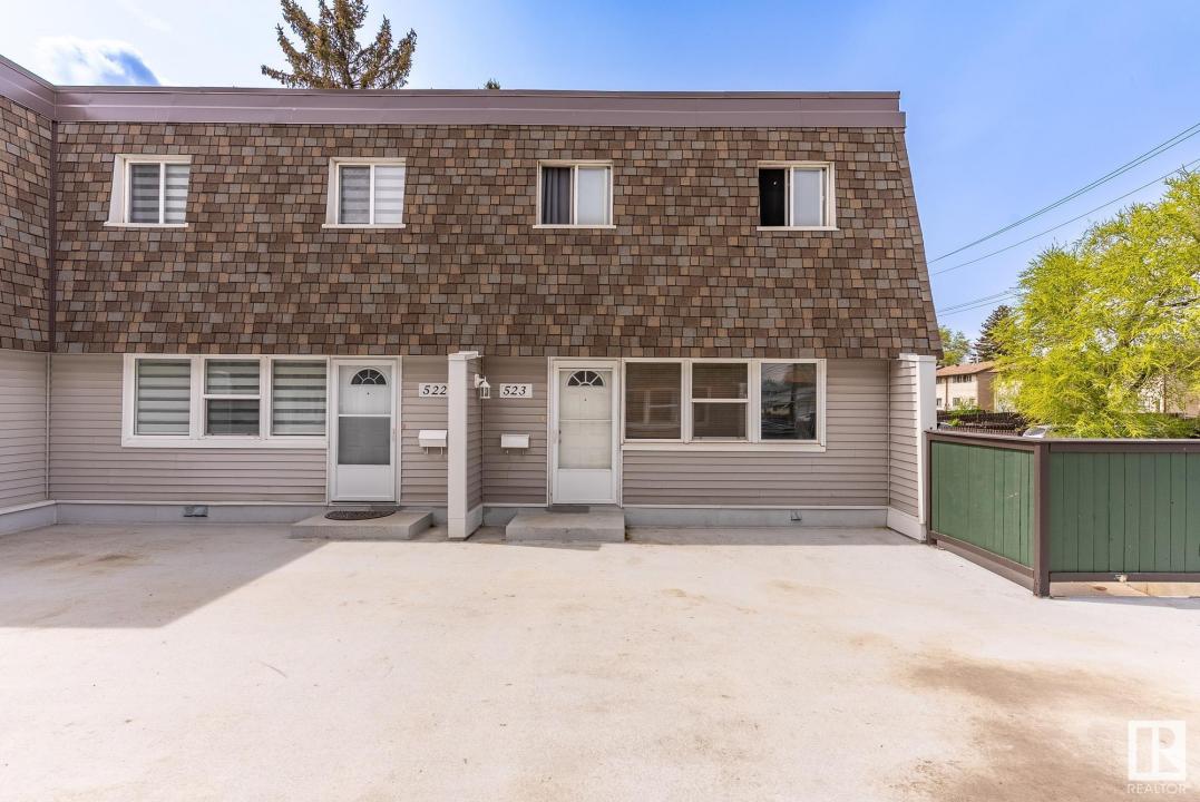 523 VILLAGE ON THE GREEN NW, Edmonton, 阿尔伯塔 T5A 1H2, 加拿大